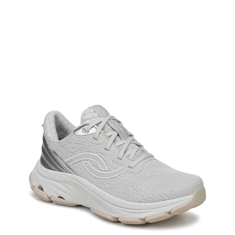 Women's Devotion X Max Sneaker