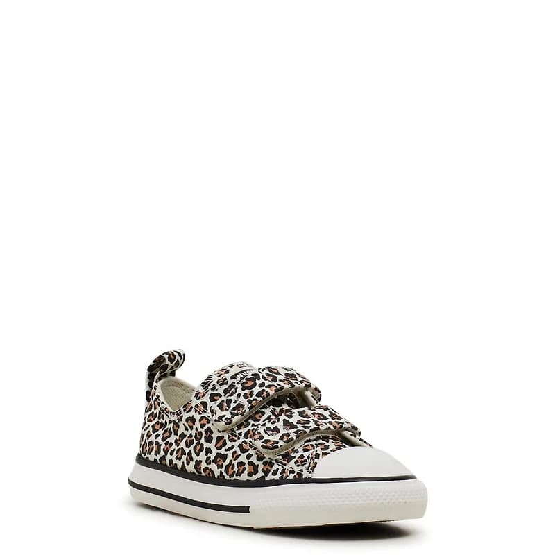 Toddler Girls' Chuck Taylor All Star 2V Sneaker